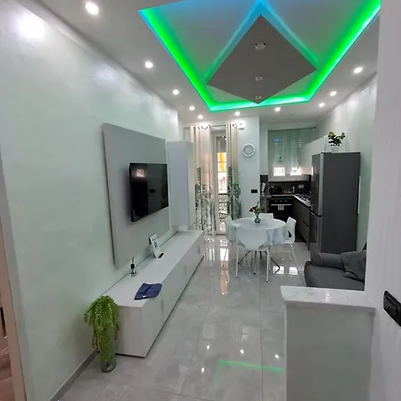 Moderno Ed Esclusivo Apartamento Turín