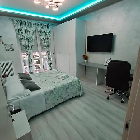 Moderno Ed Esclusivo Апартаменты *